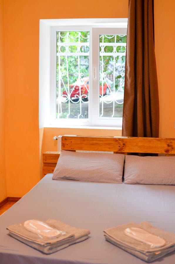 U&O Apartment, Liberty Square Tbilisi Buitenkant foto