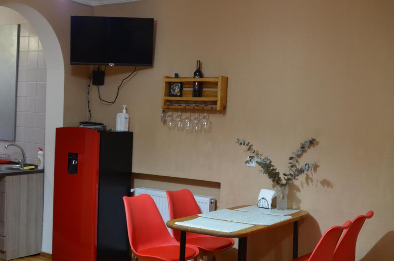 U&O Apartment, Liberty Square Tbilisi Buitenkant foto
