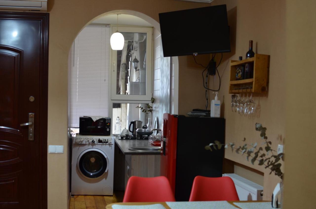 U&O Apartment, Liberty Square Tbilisi Buitenkant foto